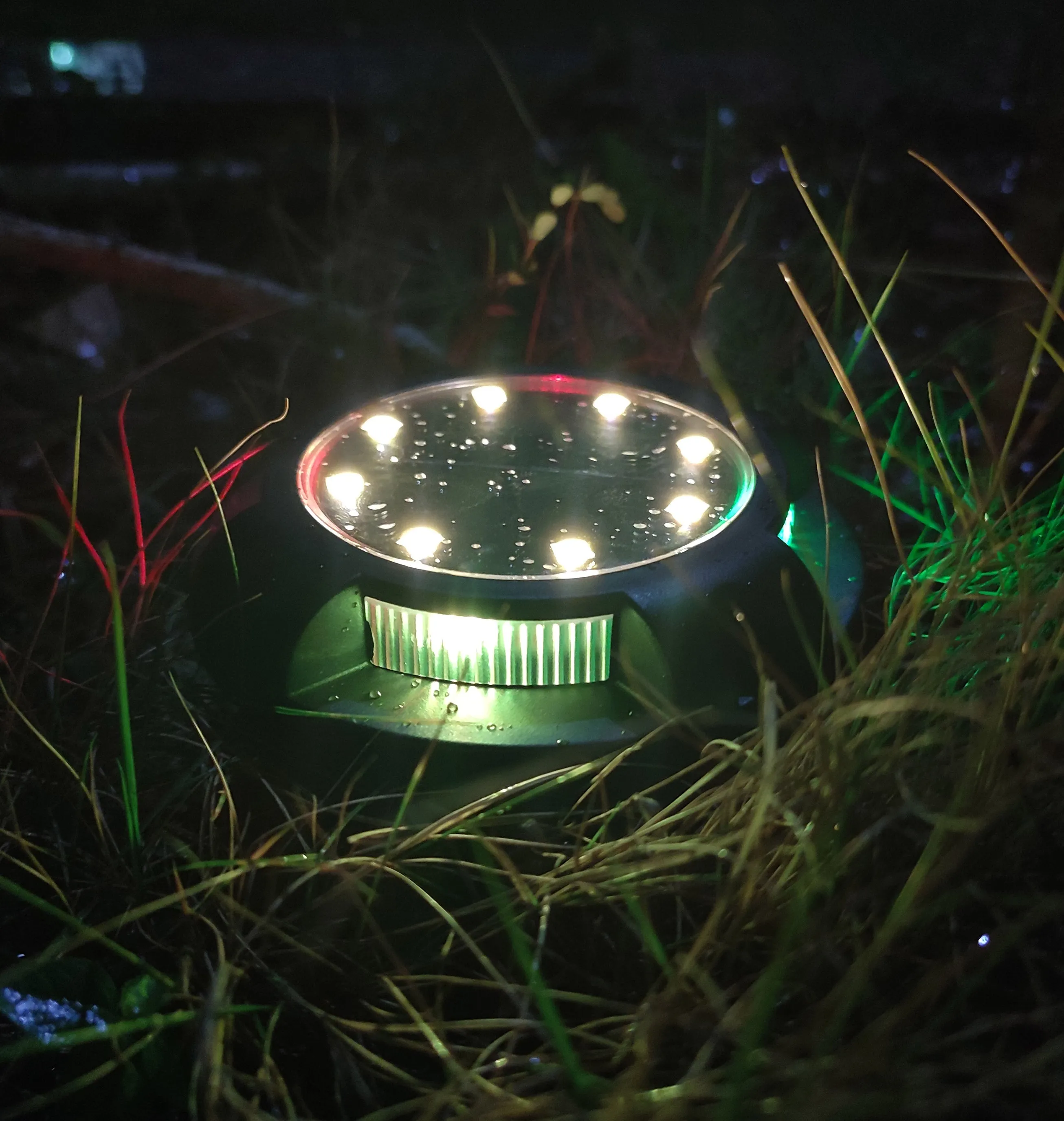 4 pack Solar Charge Pathway Accent Ground Light