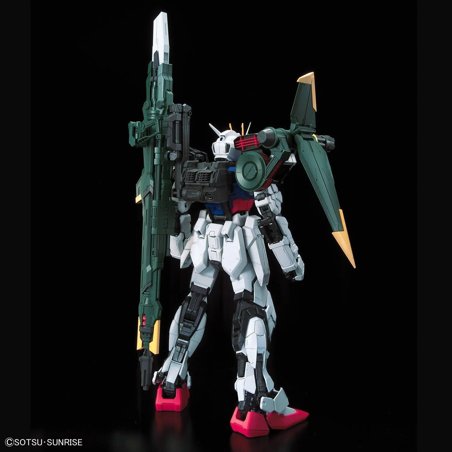 Bandai Perfect Strike Gundam PG 1/60 Model Kit