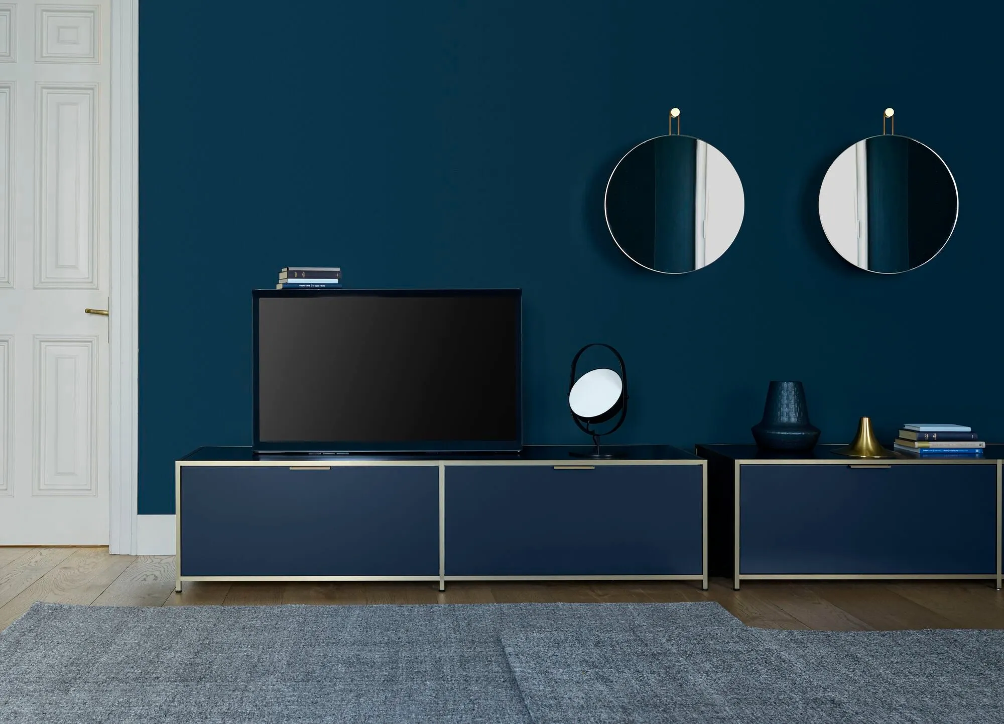 Dita Tv Cabinet 1 Drop Flap