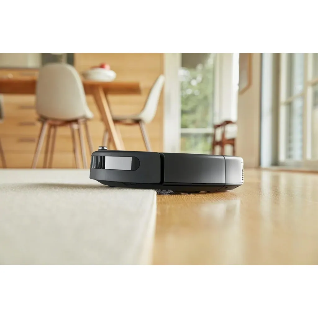 iRobot R692000 Roomba 692 Robot Vacuum