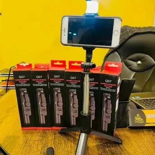 SELFIE STICK WIRELESS Q07