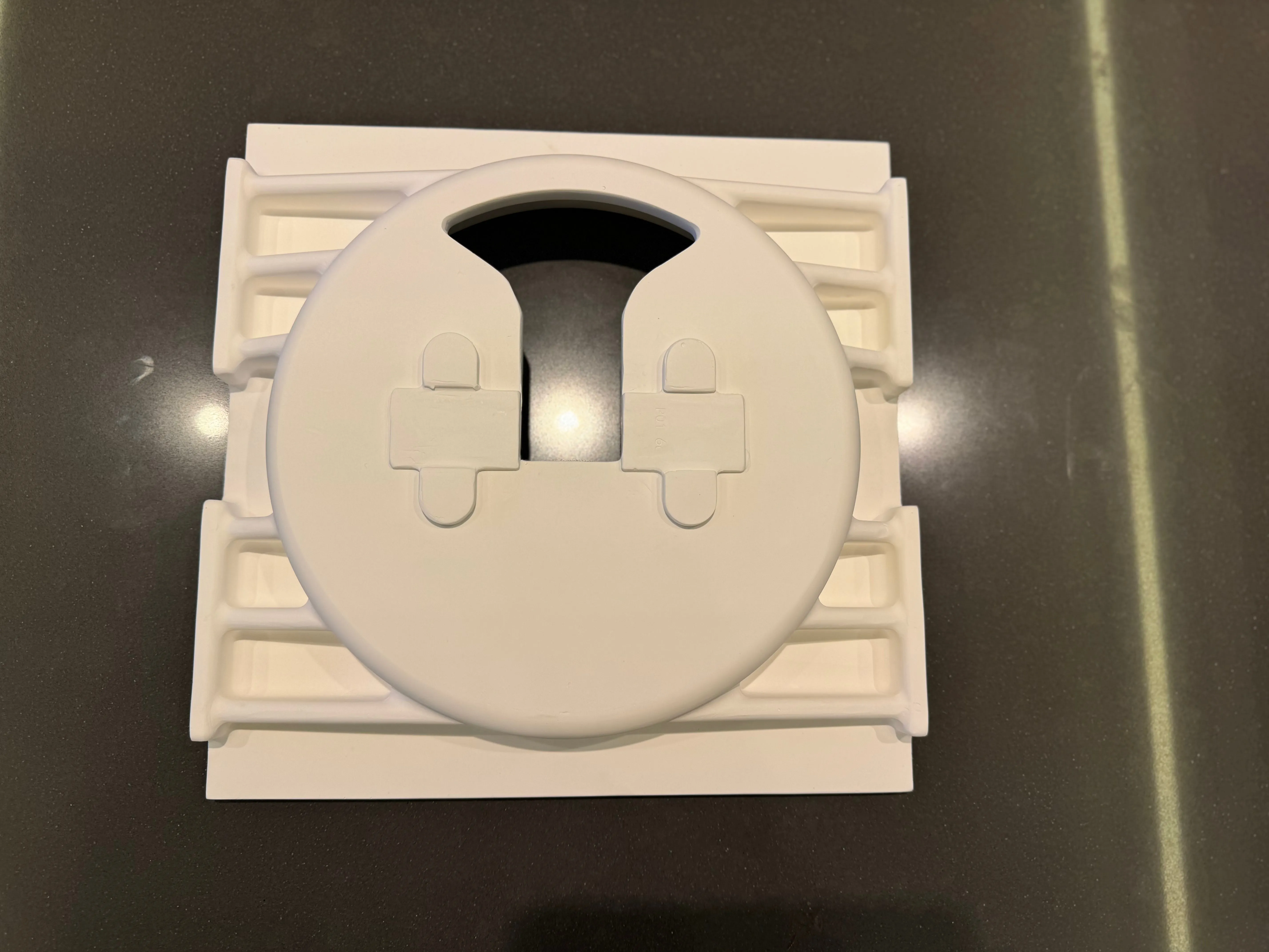 SLW-RAPL2-500 Round XL Araknis 820  Wireless Access Point | Flush In-Wall Mount